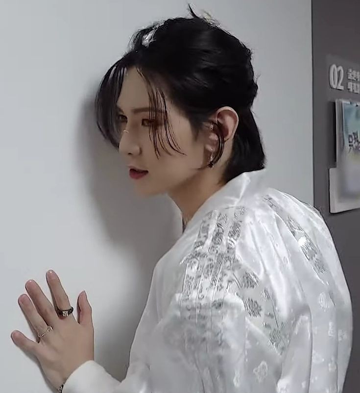 에이티즈 최근 활동샷