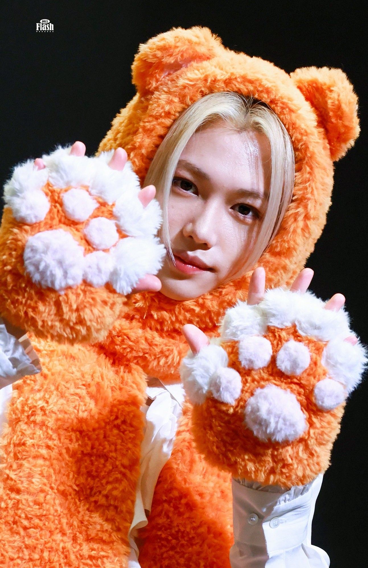 Behind-the-scenes cut of Felix (Stray Kids)