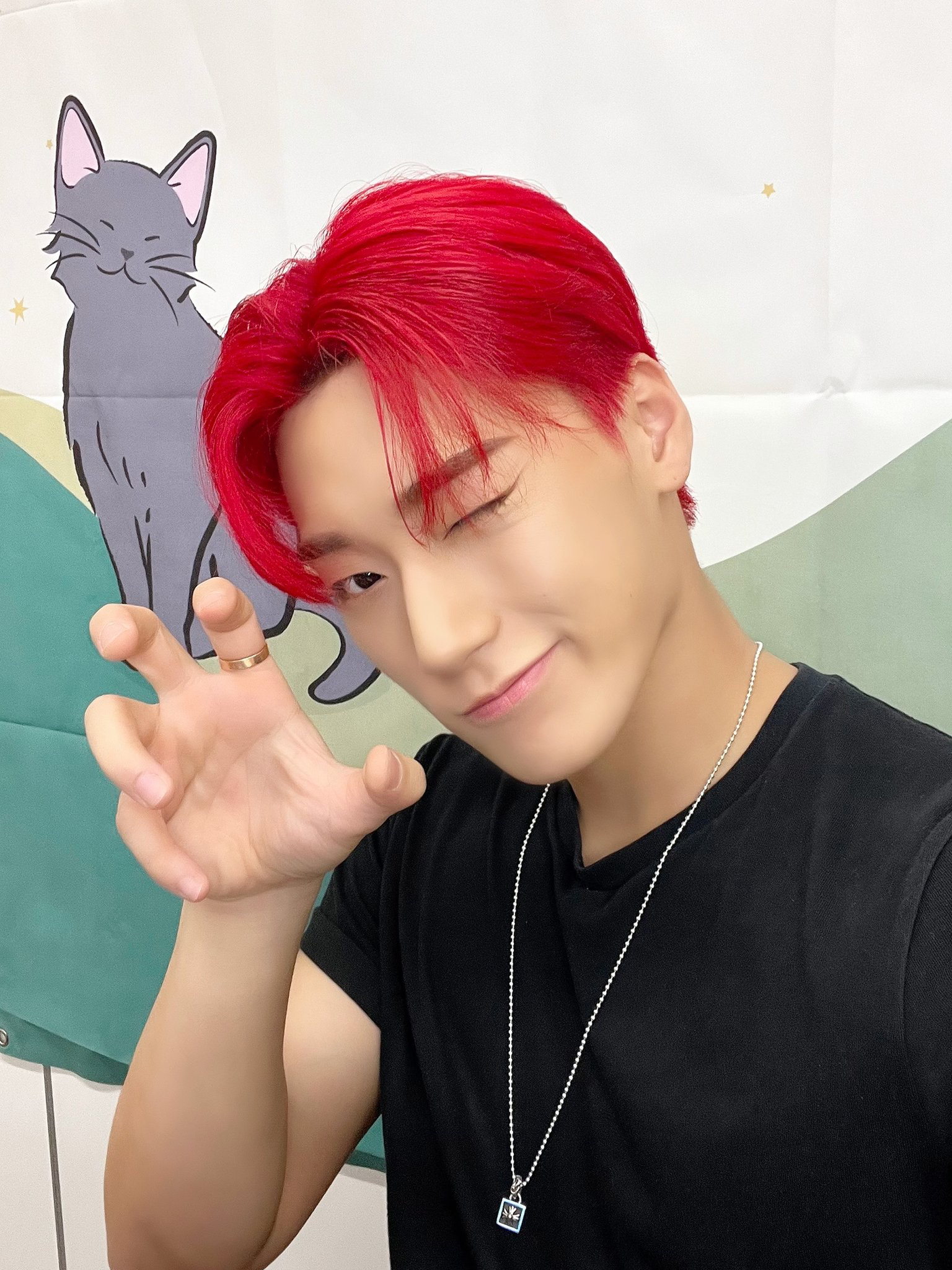 崔傘 (ATEEZ)的最新活動照片