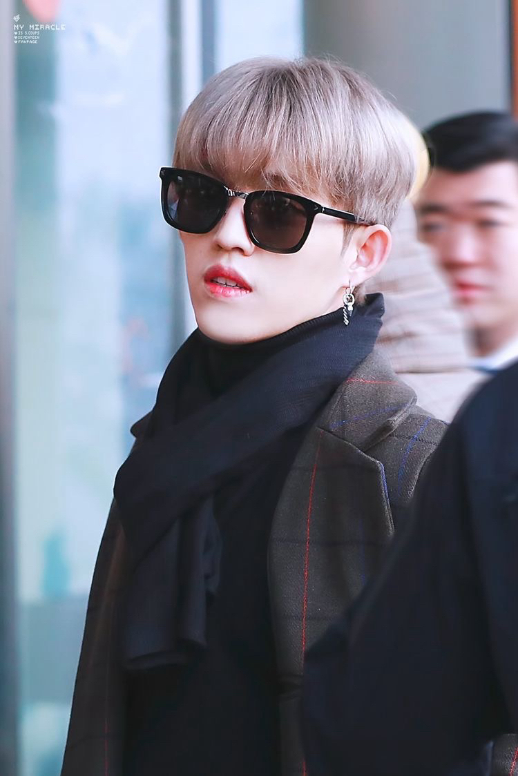 Behind-the-scenes cut of SEVENTEEN