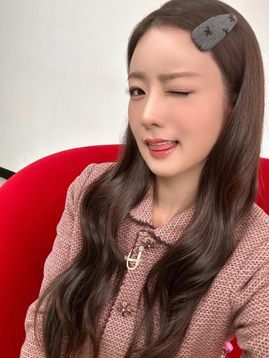 Apinkの舞台裏ショット