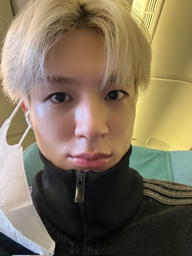 Behind-the-scenes cut of Jeno (NCT DREAM)