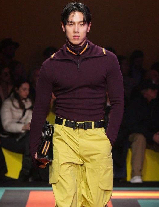 Latest photo of Shownu (MONSTA X)