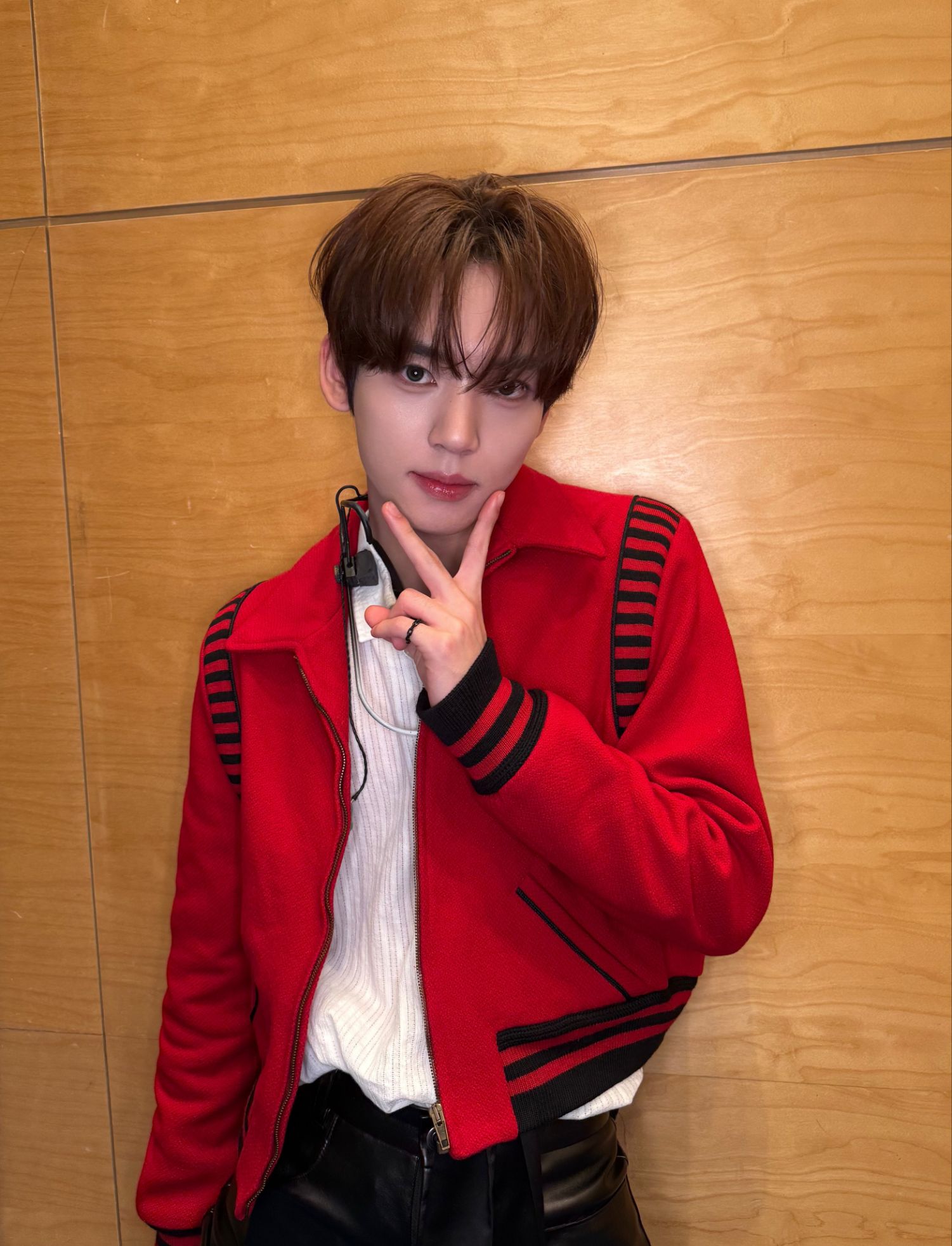 Recent activity shot of Han Yujin (ZEROBASEONE)