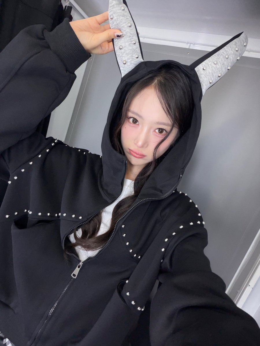 Latest photo of H1-KEY