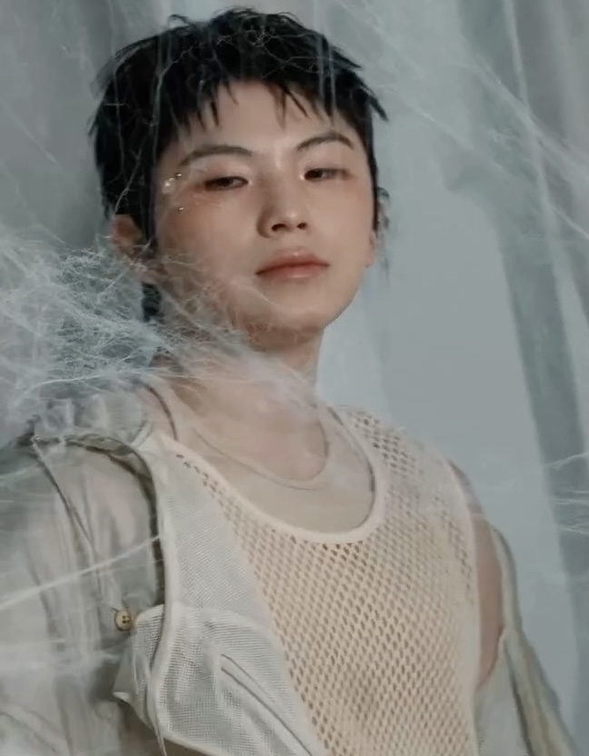 Behind-the-scenes cut of Woozi (SEVENTEEN)