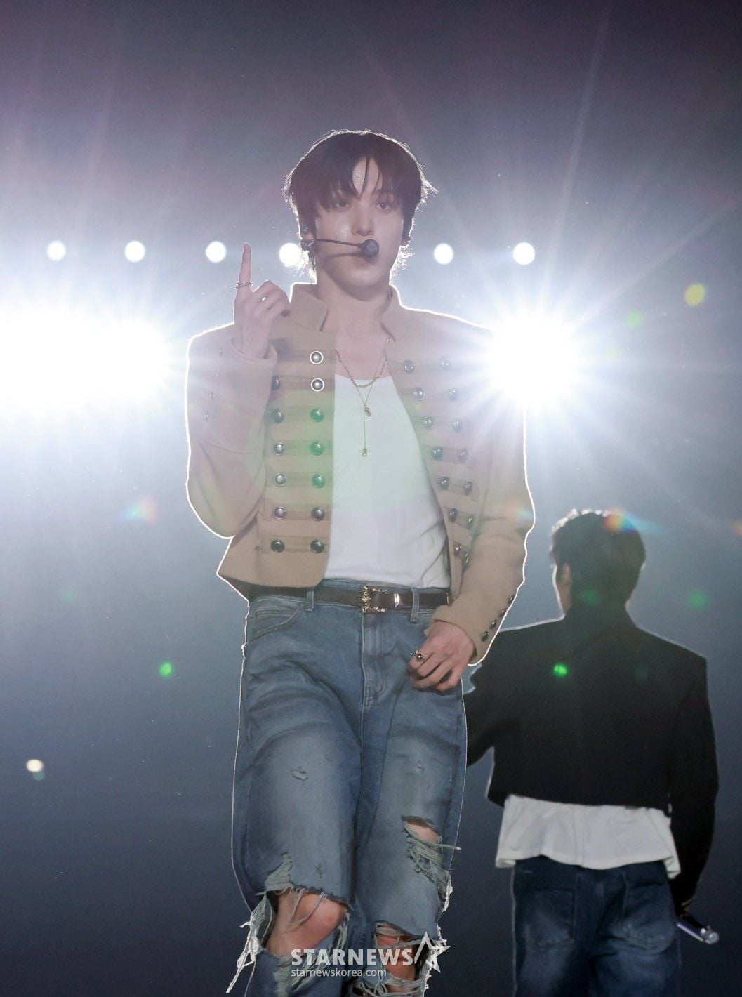 Latest photo of Yunho (ATEEZ)