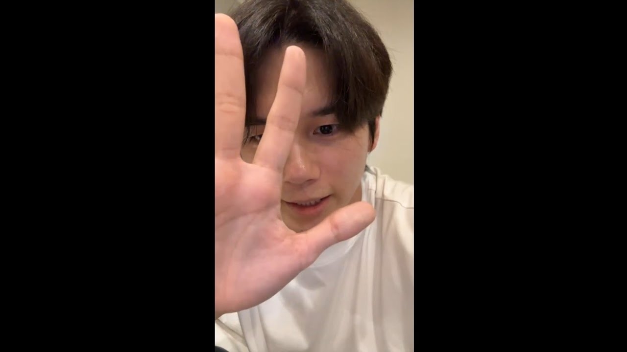 옹성우의 비하인드 컷