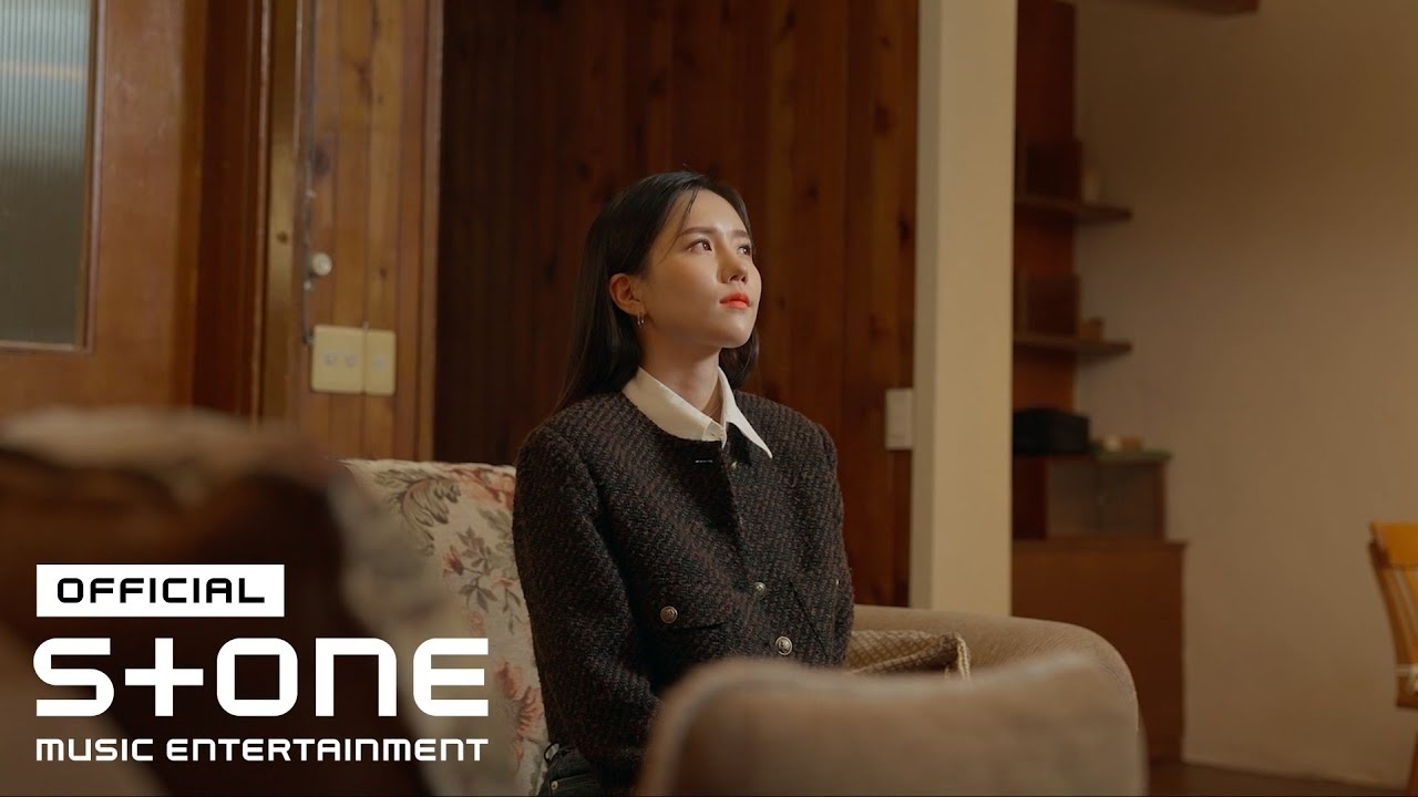 A moment captured by Lovelyz's fan