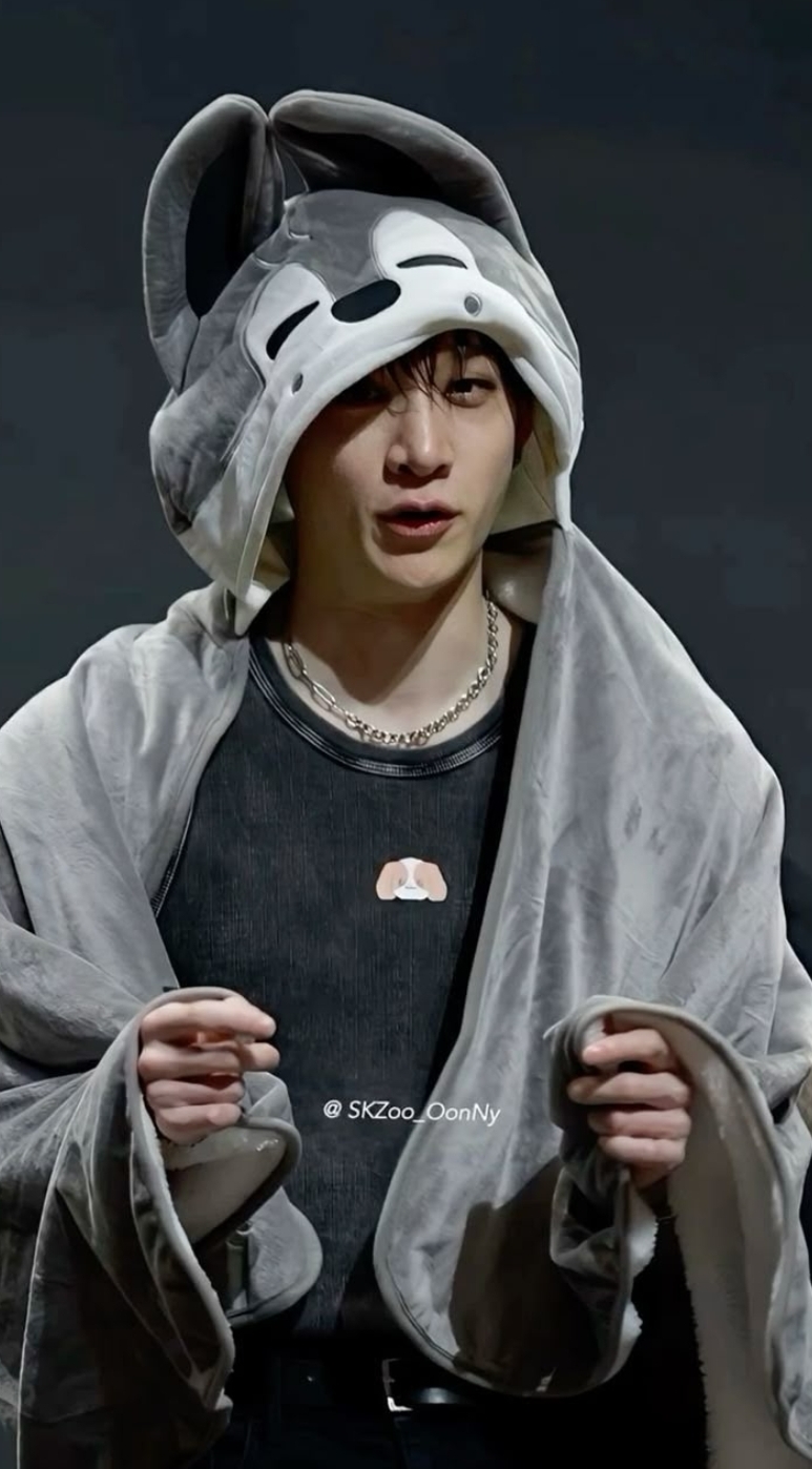 Today's most popular wallpaper in the Bang Chan (Stray Kids) community