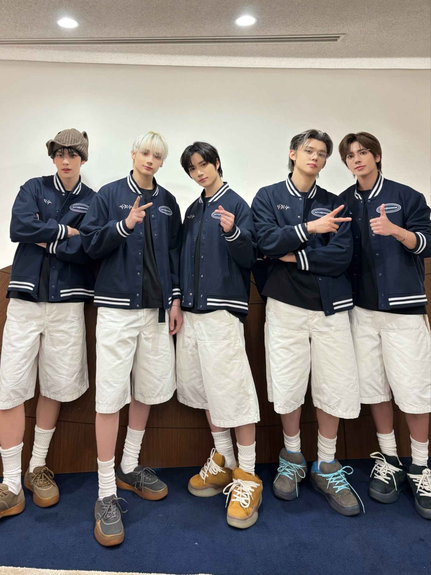 TOMORROW X TOGETHER的最新照片