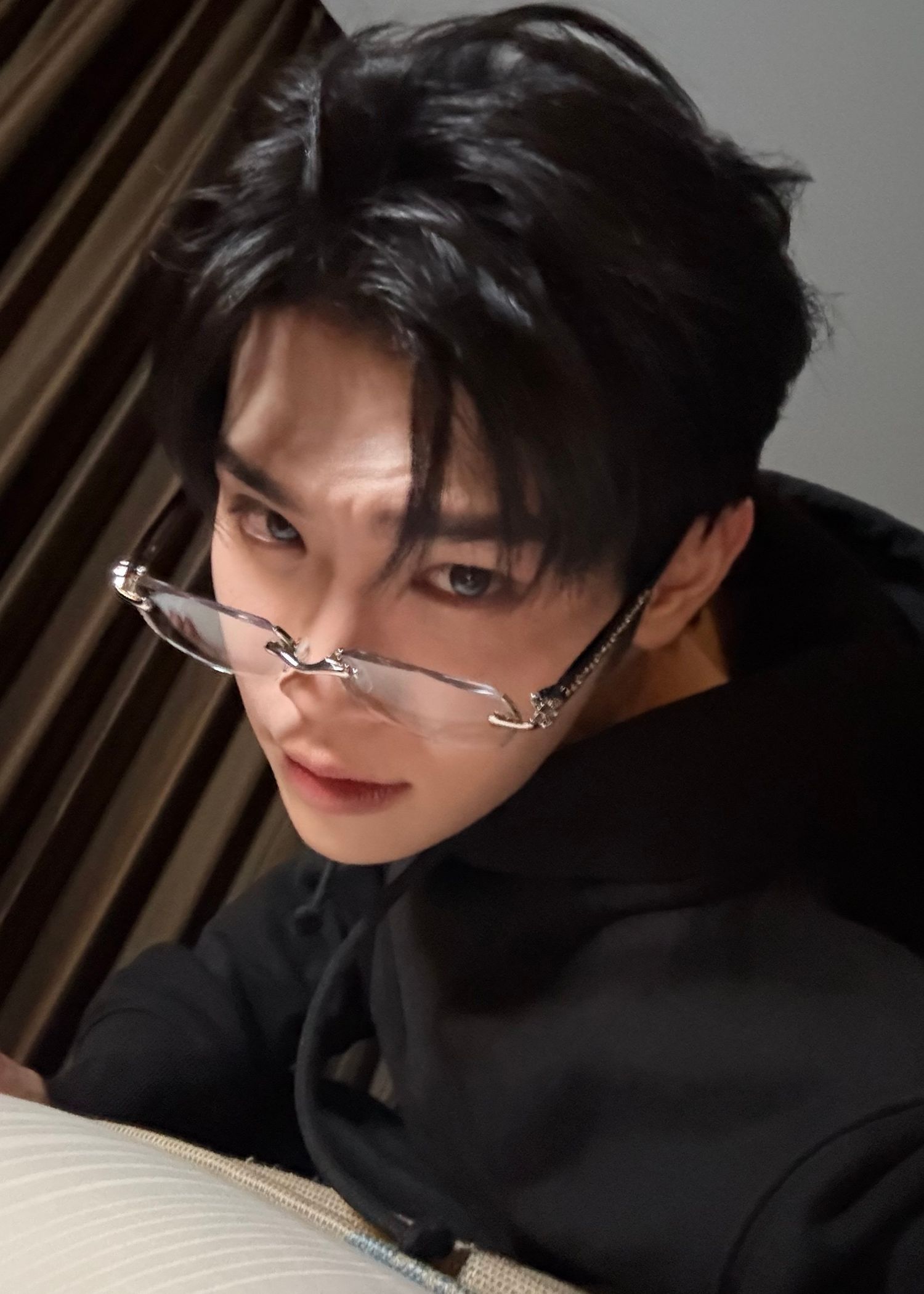 Recent activity shot of Kim Taerae (ZEROBASEONE)