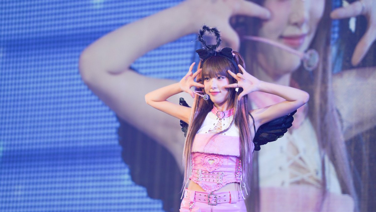 Recent activity shot of Choi Yena
