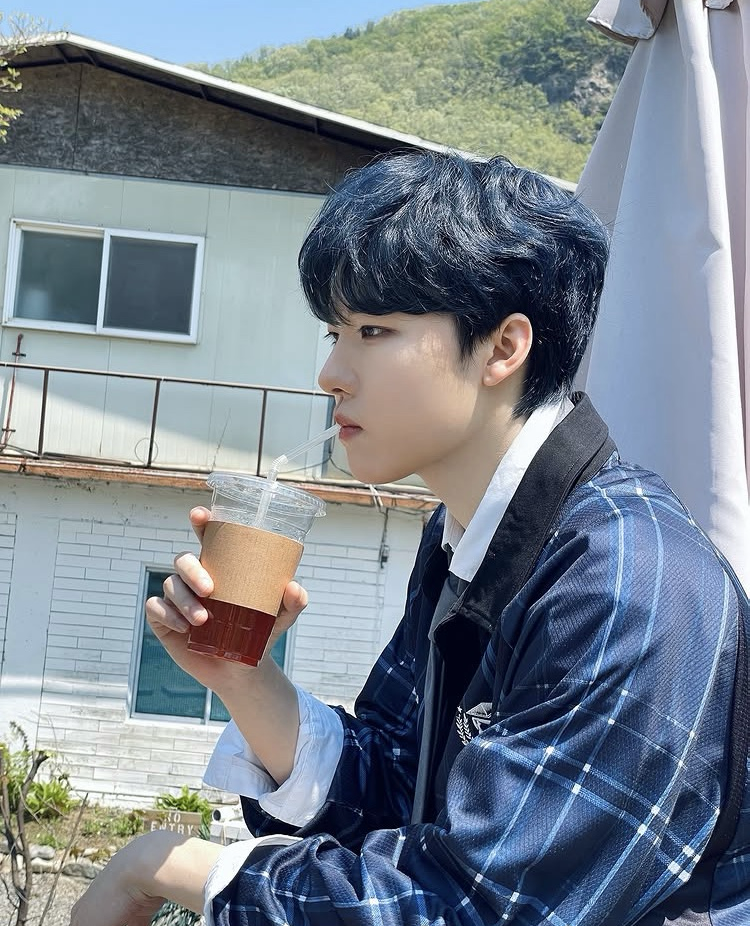 Recent activity shot of Junghoon (Xikers)