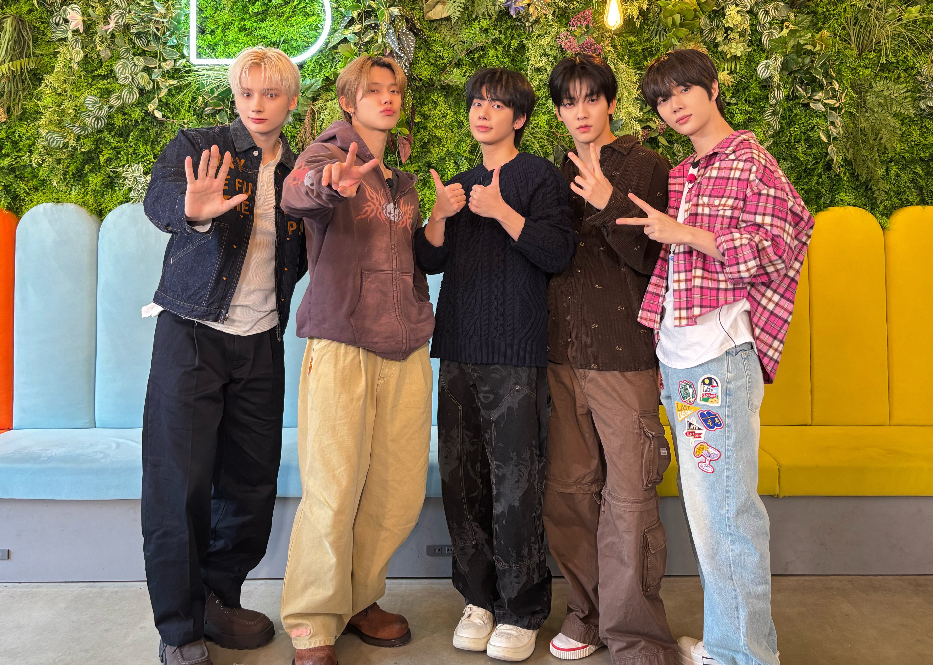 Behind-the-scenes cut of TOMORROW X TOGETHER