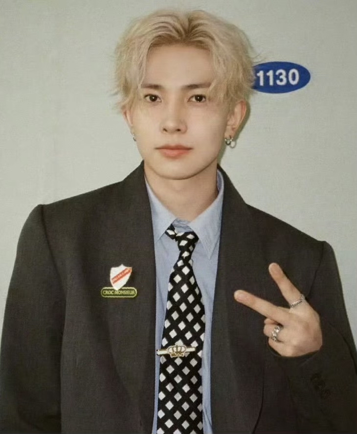 Momen yang diabadikan oleh penggemar Heeseung (ENHYPEN)