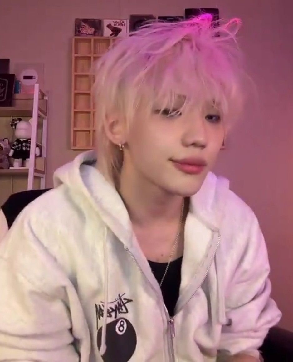 千晙赩 (TNX)的幕后花絮