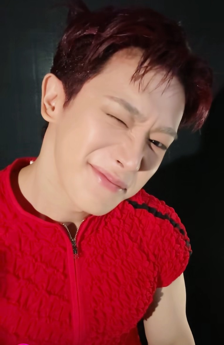 Recent activity shot of Wonho