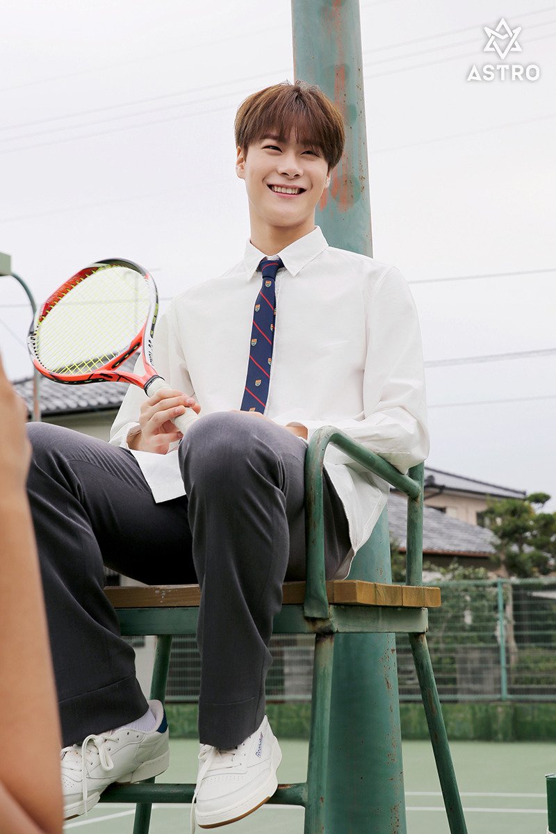 A moment captured by Moonbin (ASTRO)'s fan