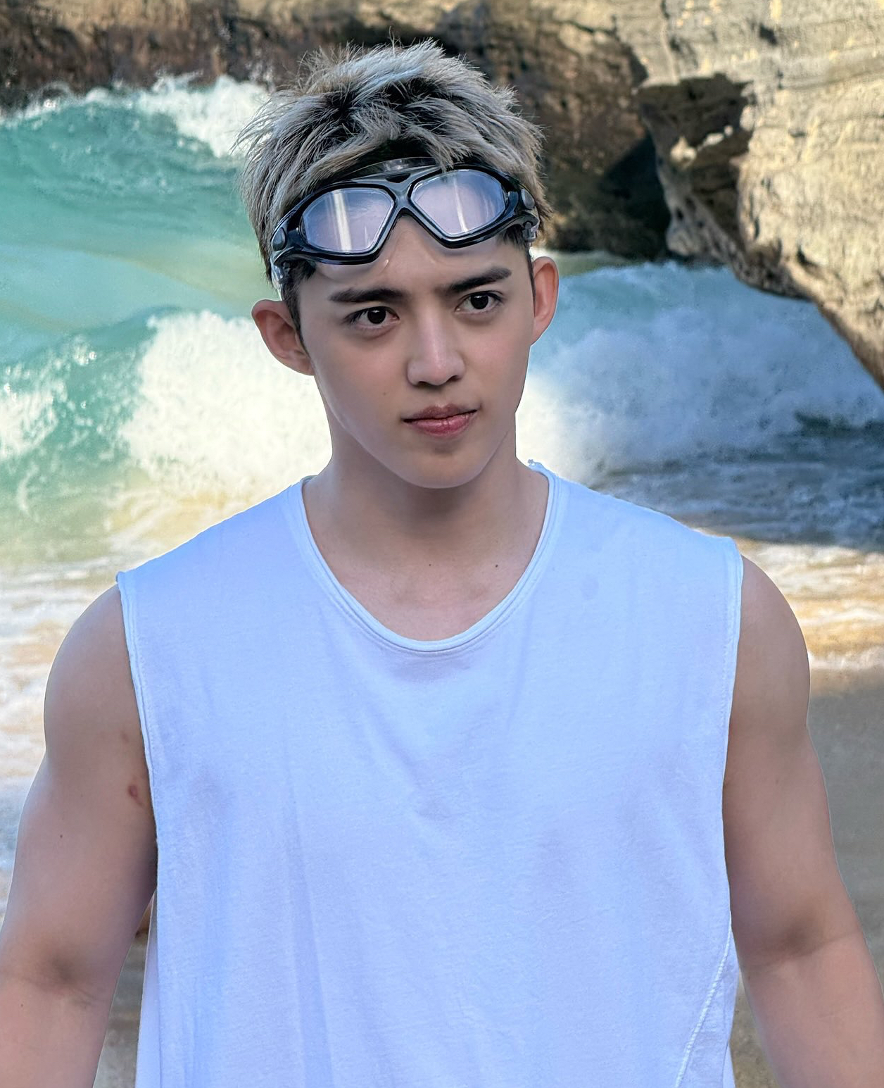 Recent activity shot of S.Coups (SEVENTEEN)