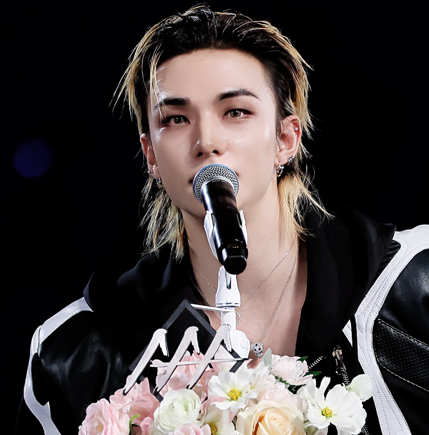 A moment captured by Hyunjin (Stray Kids)'s fan