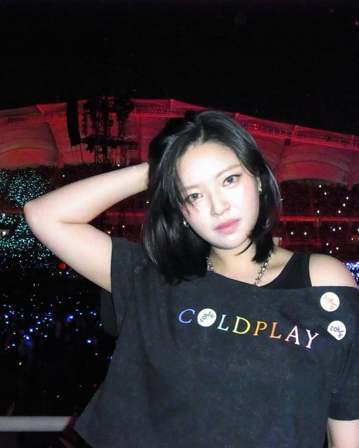 Latest photo of Jeongyeon (TWICE)