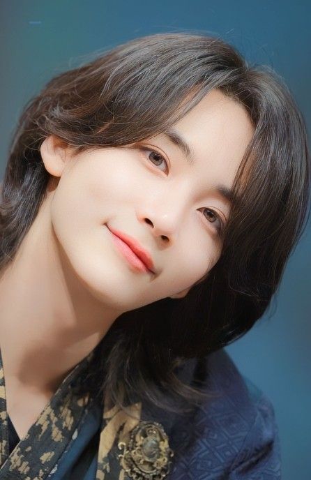 Latest photo of Jeonghan (SEVENTEEN)