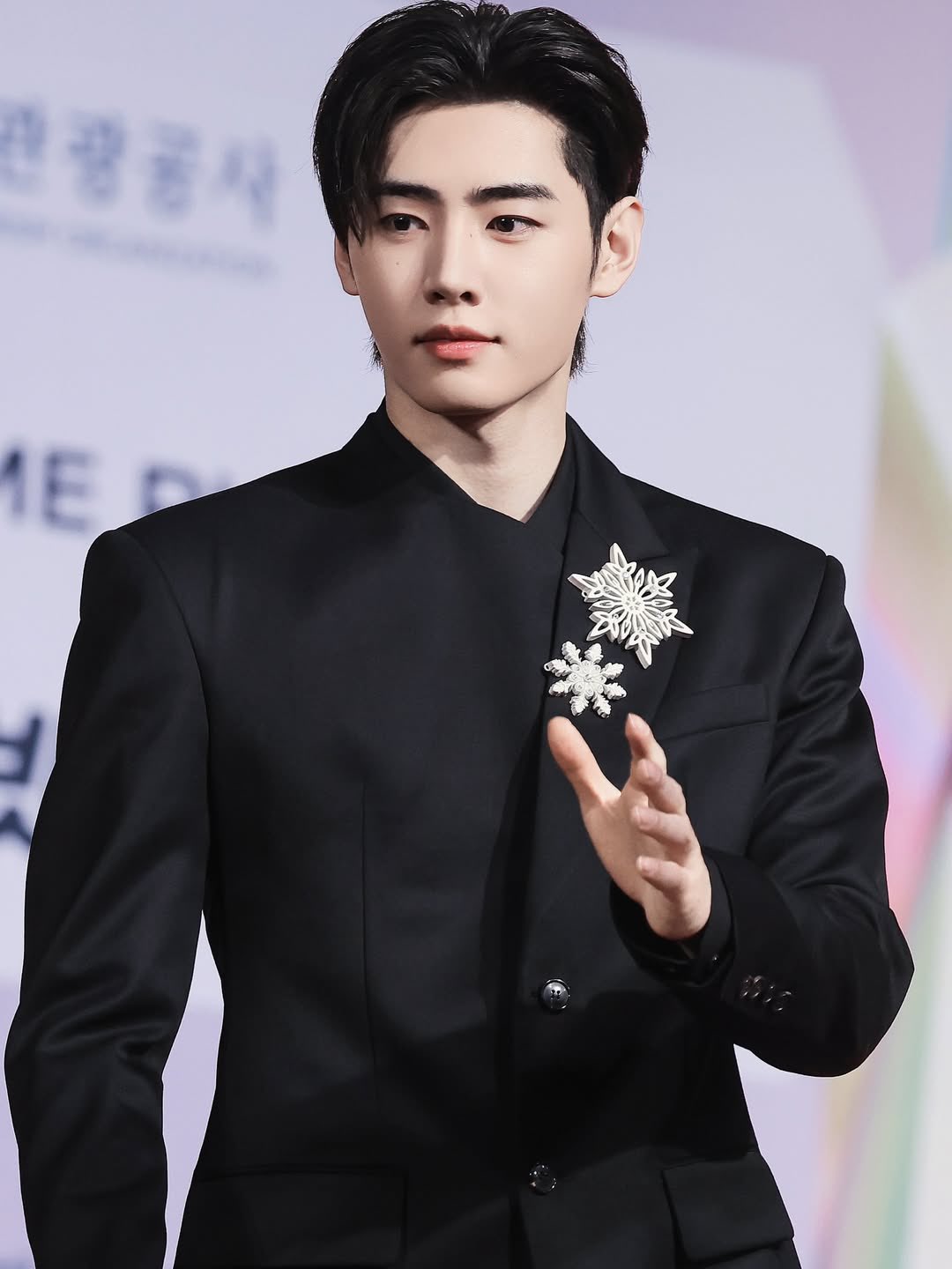 성훈 (ENHYPEN)의 비하인드 컷