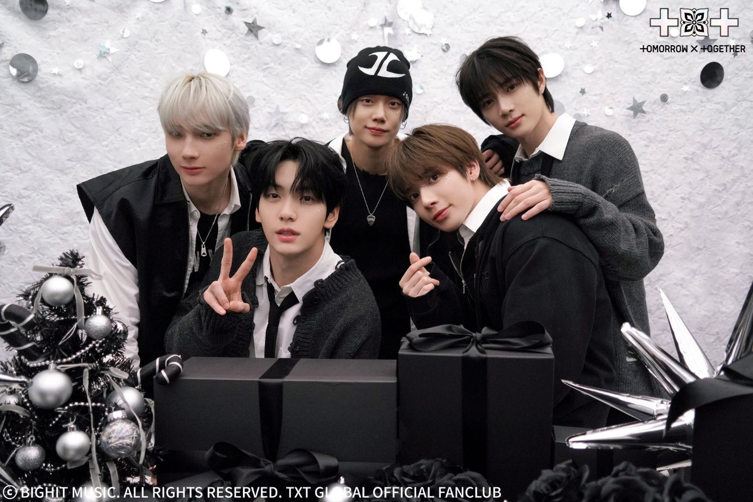 Momen yang diabadikan oleh penggemar TOMORROW X TOGETHER