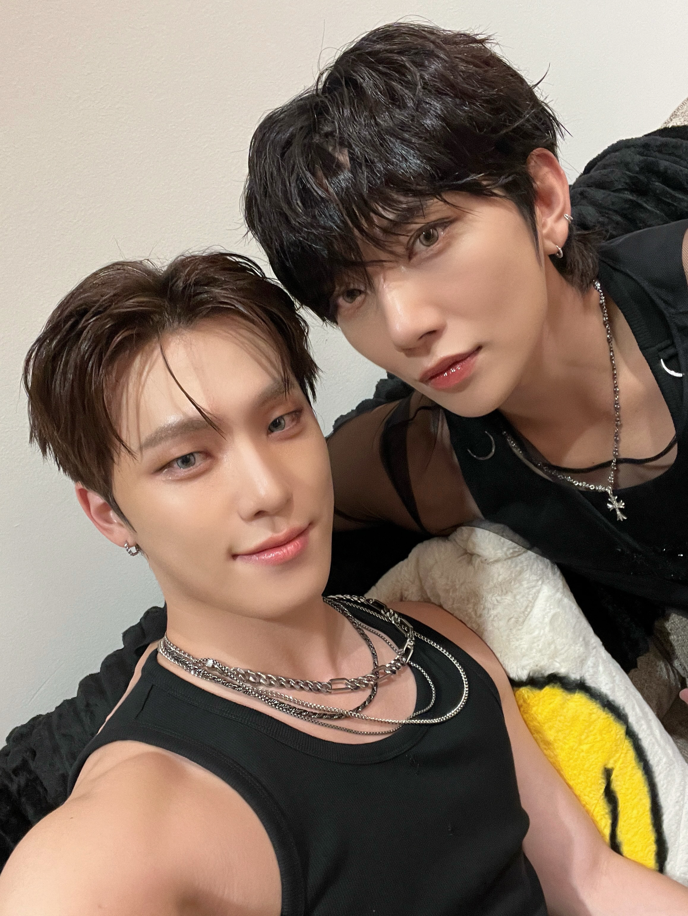 Latest photo of Joshua (SEVENTEEN)