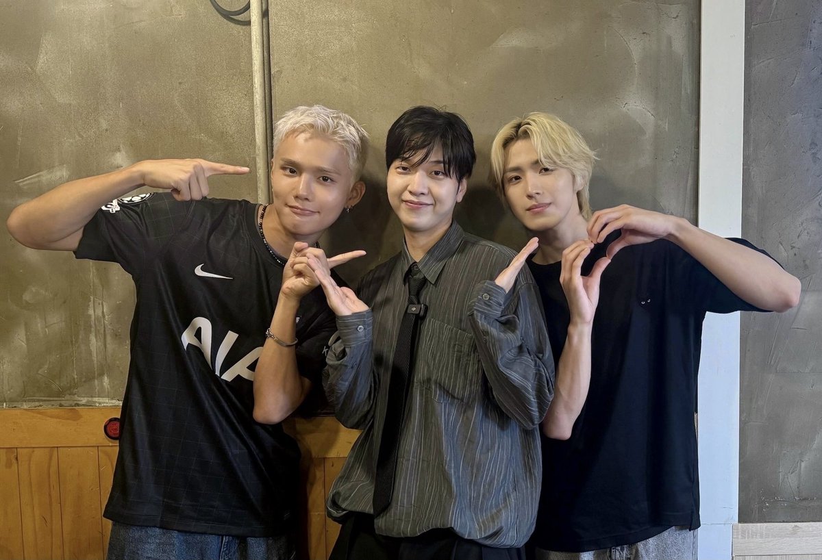 Latest photo of CIX