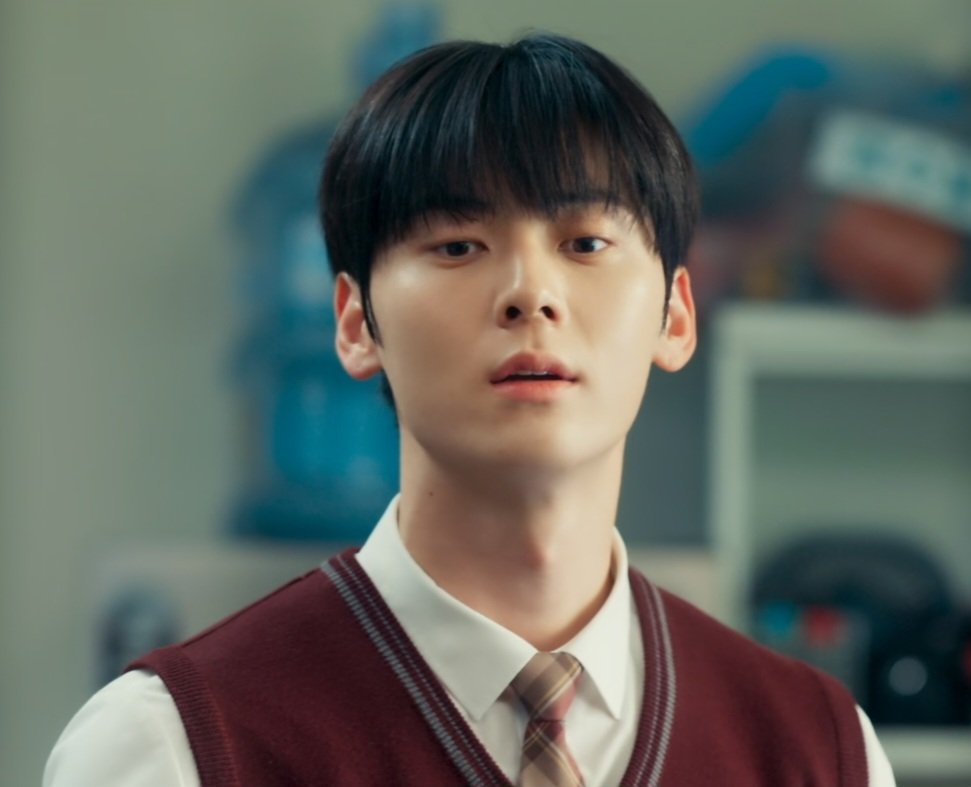 Foto terbaru Hwang Minhyun