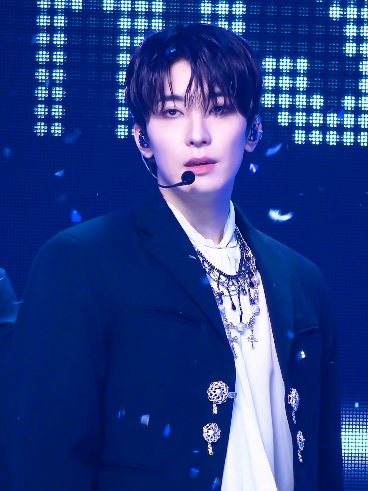 Behind-the-scenes cut of Wonwoo (SEVENTEEN)