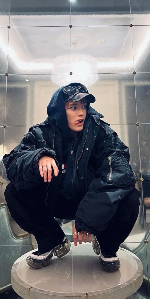 泰容 (NCT 127)的幕后花絮