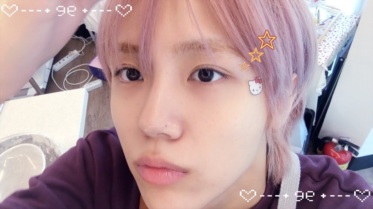 Behind-the-scenes cut of CRAVITY