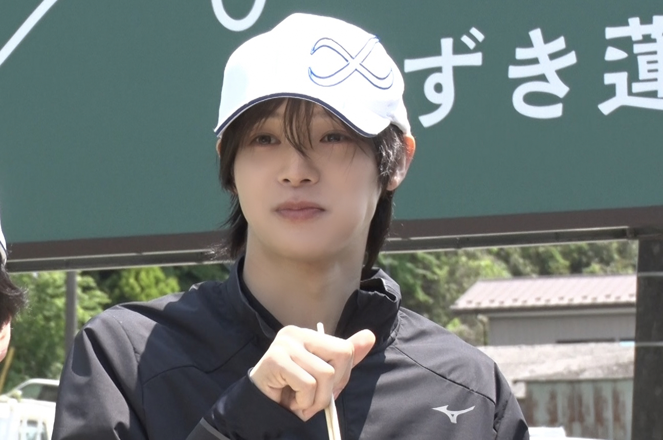 Behind-the-scenes cut of K (&TEAM)