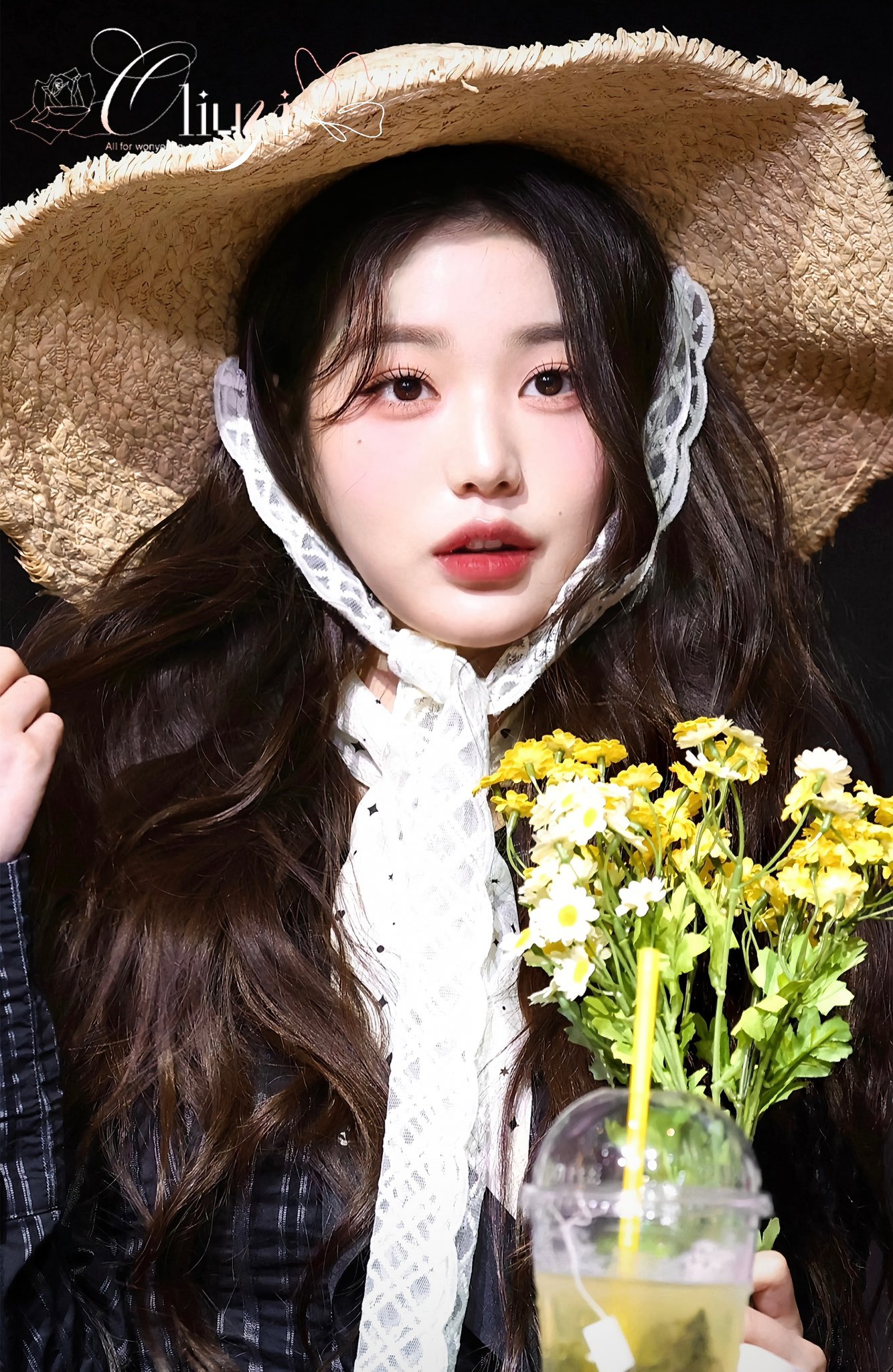 Recent activity shot of Jang Wonyoung (IVE)