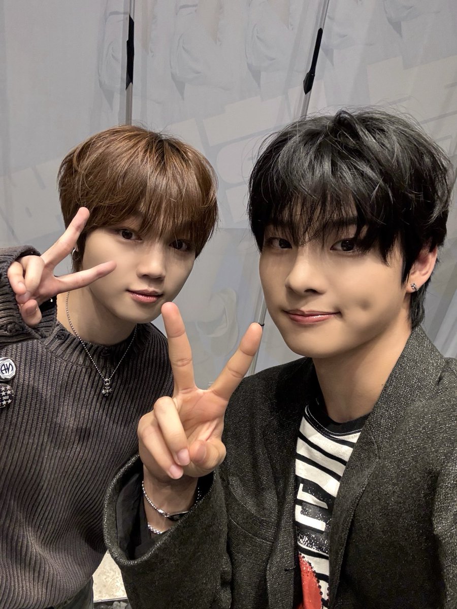 Recent activity shot of YOUNITE