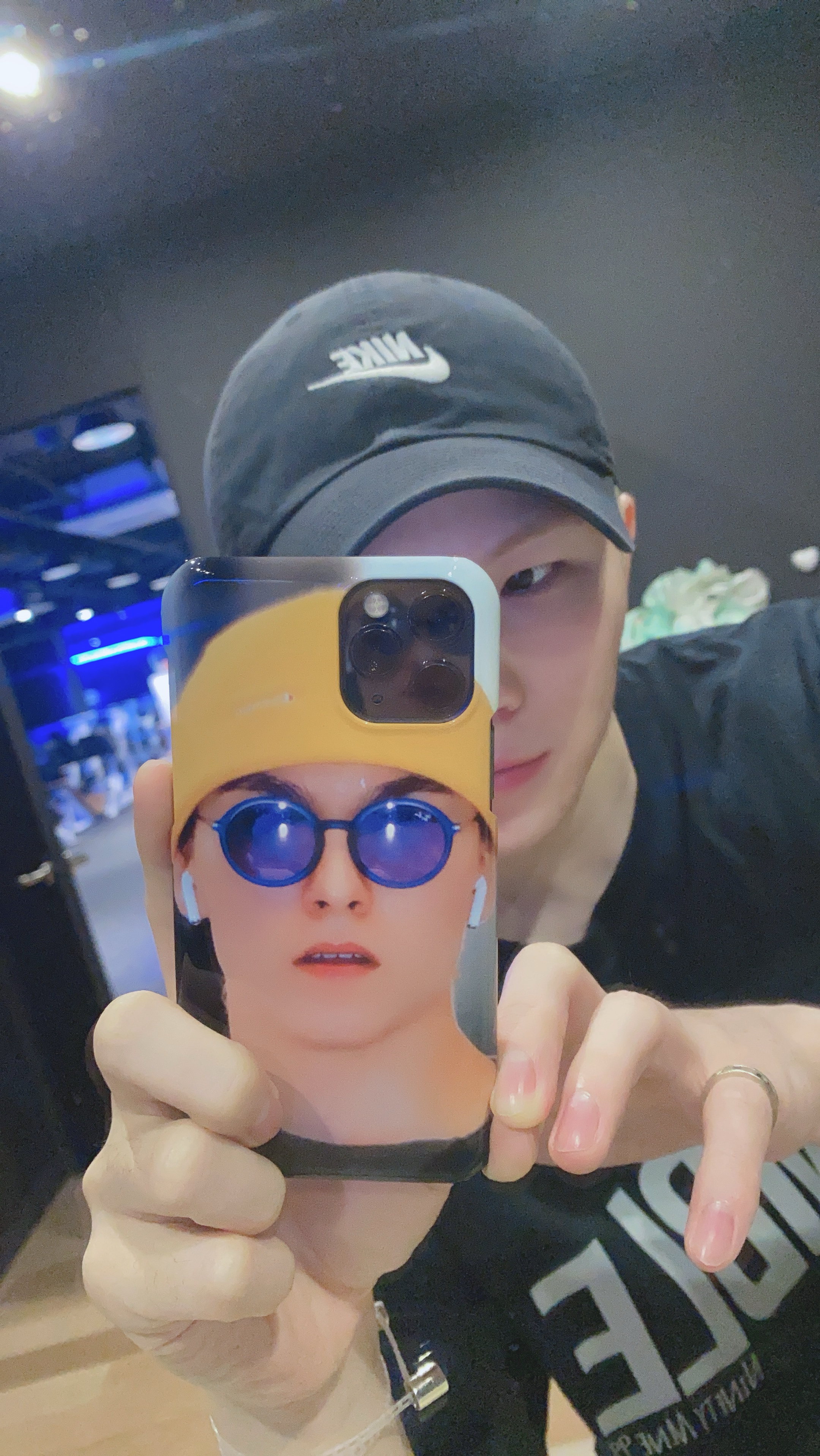Latest photo of Woozi (SEVENTEEN)