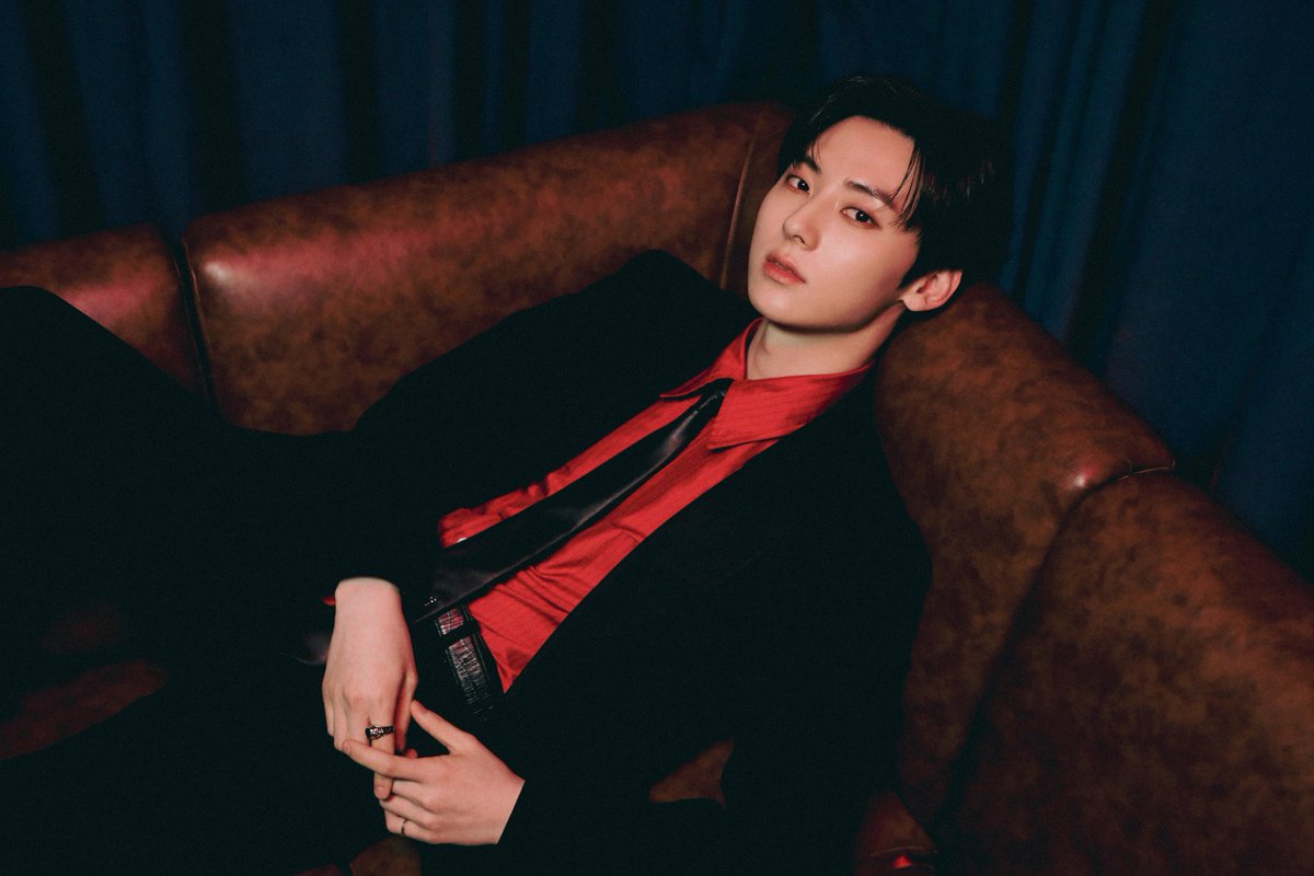 Latest photo of Hwang Minhyun