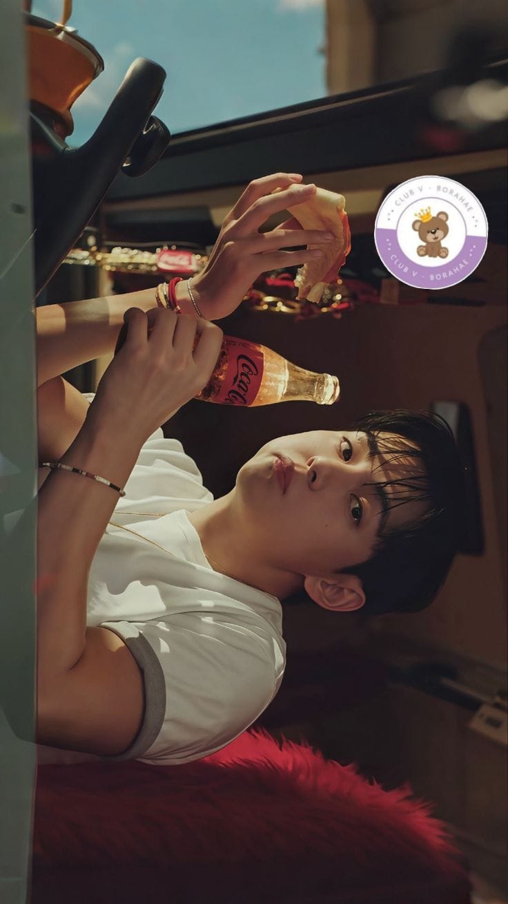 V (BTS)の最新写真