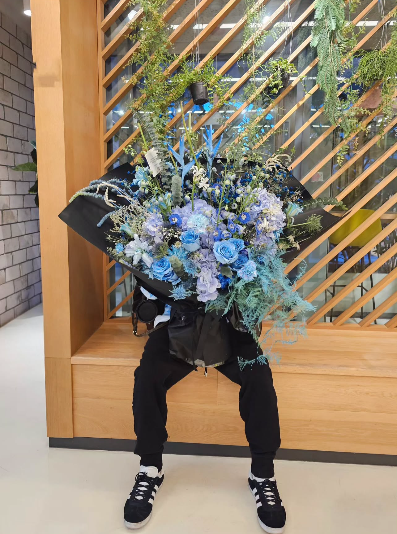 Recent activity shot of Felix (Stray Kids)