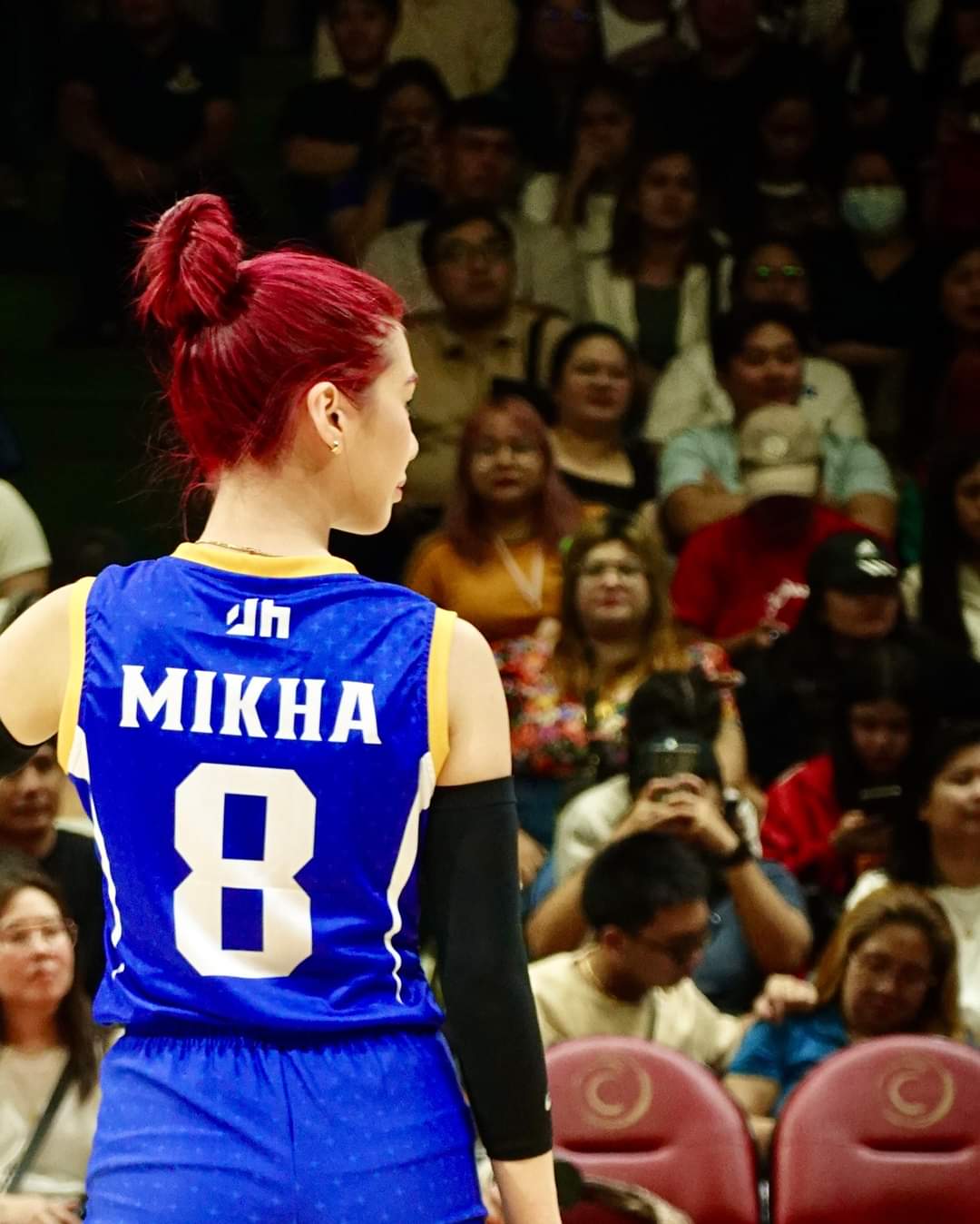 Mikha (BINI)的最新照片
