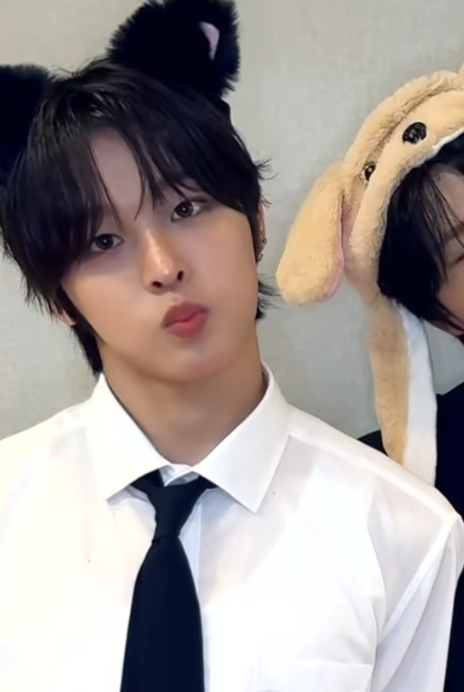 Behind-the-scenes cut of Riku (NCT WISH)