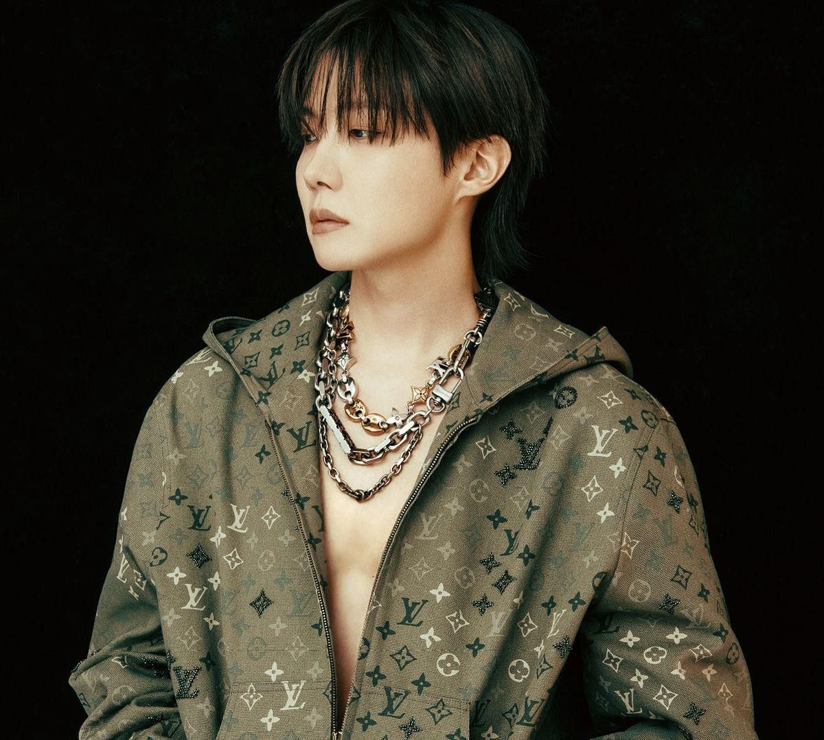 Latest photo of j-hope (BTS)