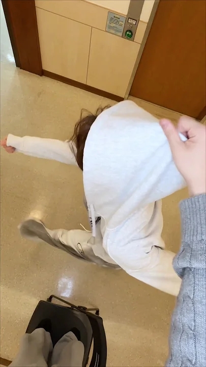 Recent activity shot of Han Yujin (ZEROBASEONE)