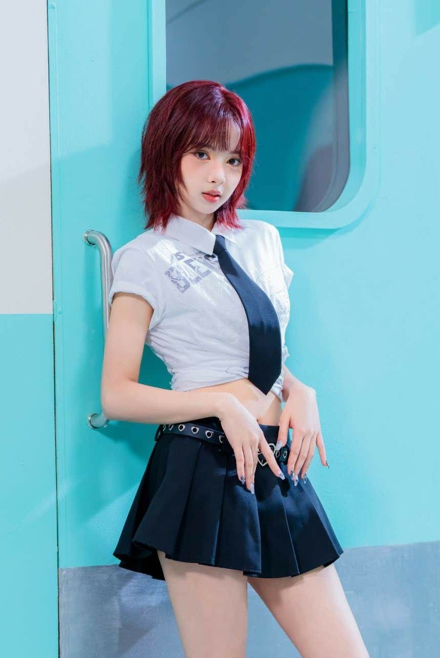 Behind-the-scenes cut of Dinda (SECRET NUMBER)