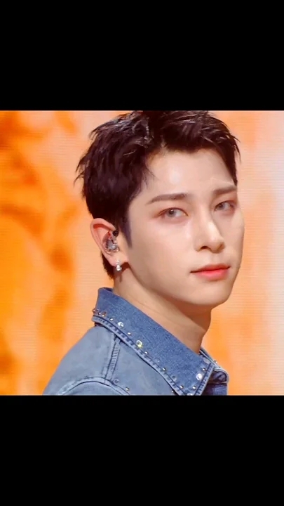 Recent activity shot of Hangyul (POLARIX)