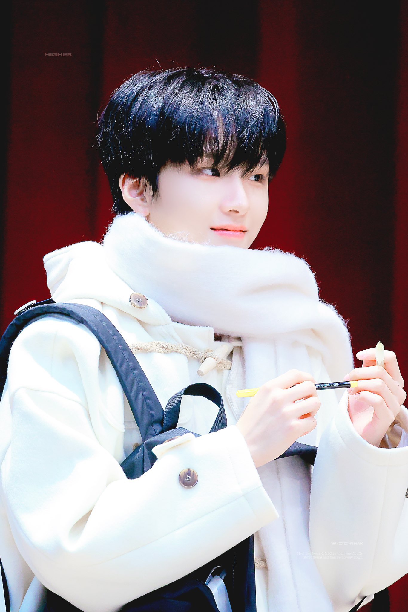 A moment captured by Woonhak (BOYNEXTDOOR)'s fan