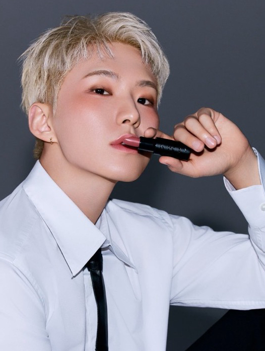 Latest photo of Hoshi (SEVENTEEN)